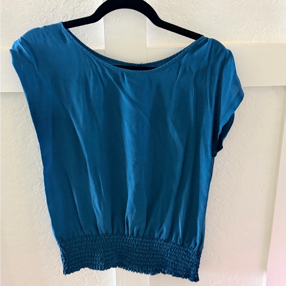 Women’s Teal Smocked-Hem Cap Sleeve Top